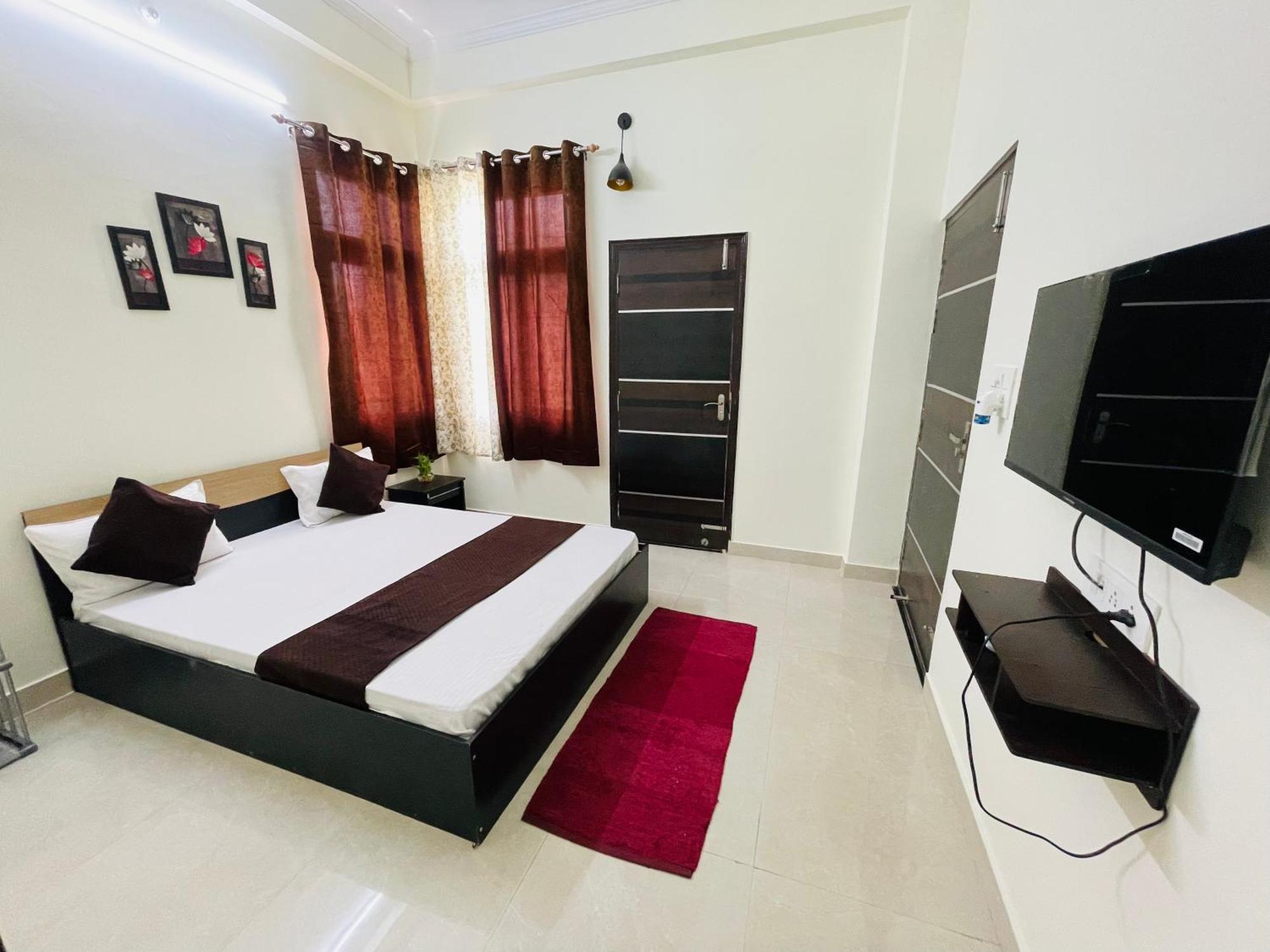 Atulyam Stays Sushant Golf City ลัคเนา ภายนอก รูปภาพ