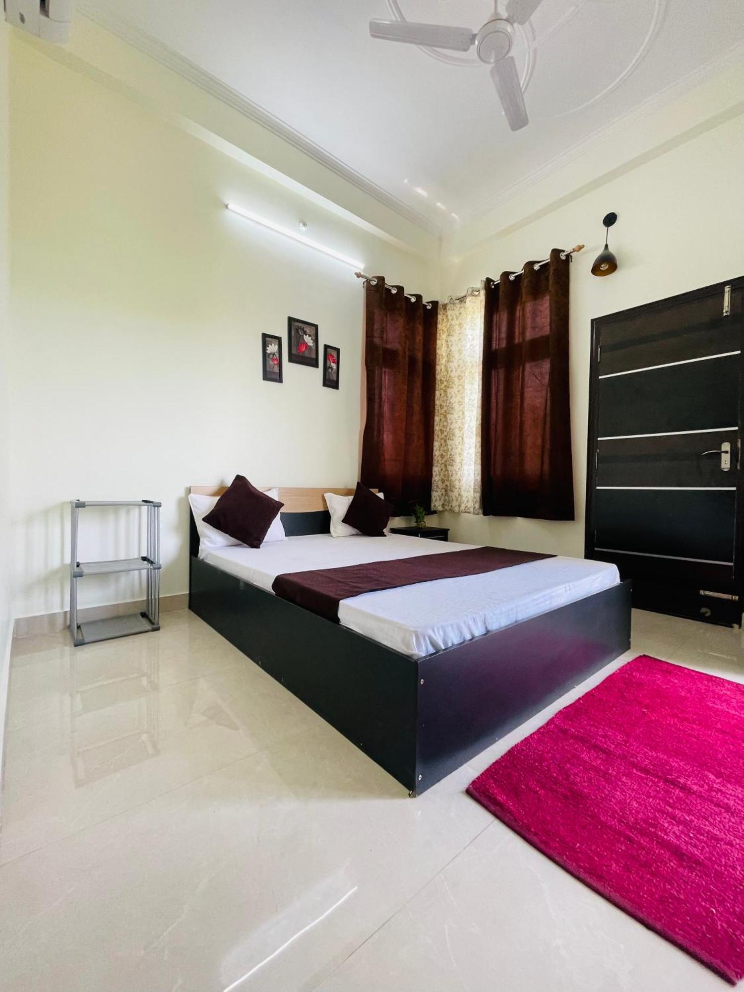 Atulyam Stays Sushant Golf City ลัคเนา ภายนอก รูปภาพ