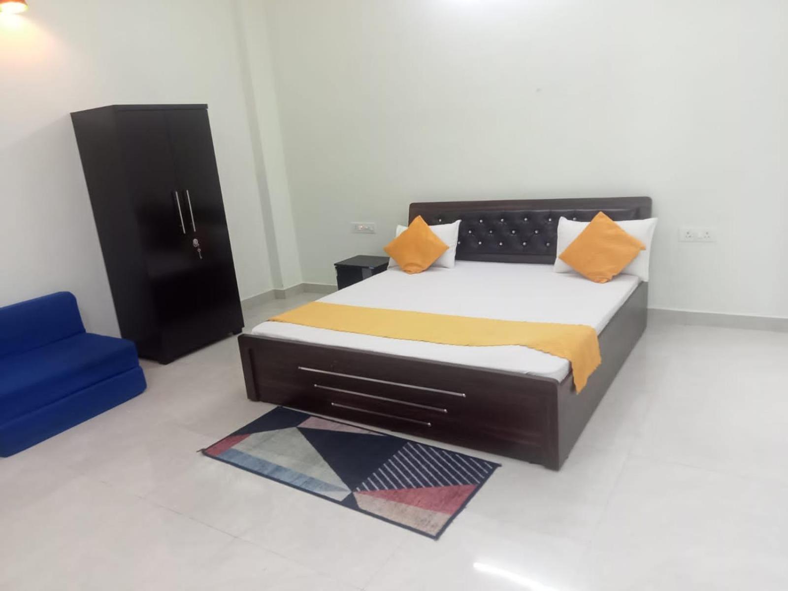 Atulyam Stays Sushant Golf City ลัคเนา ภายนอก รูปภาพ