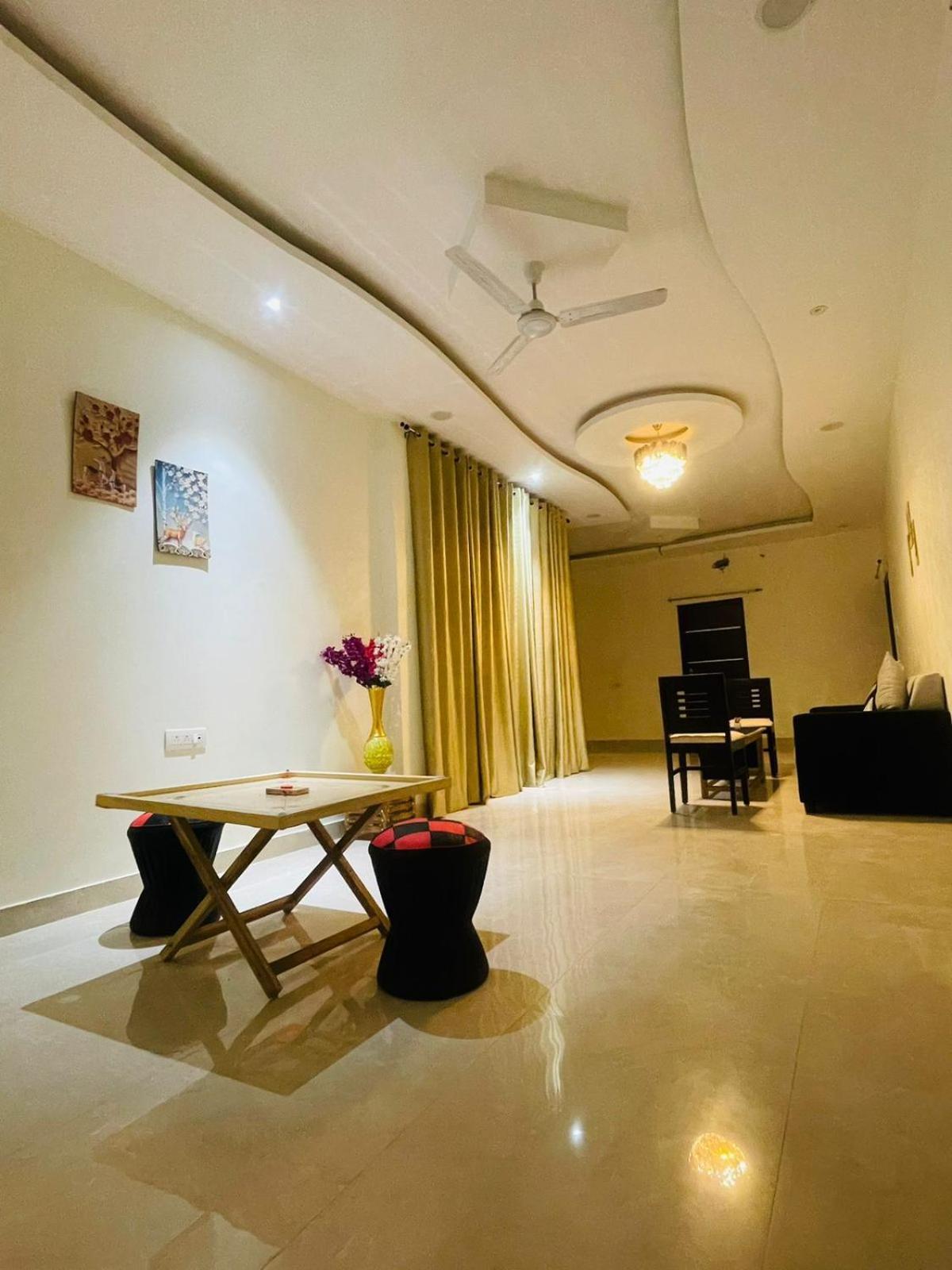 Atulyam Stays Sushant Golf City ลัคเนา ภายนอก รูปภาพ